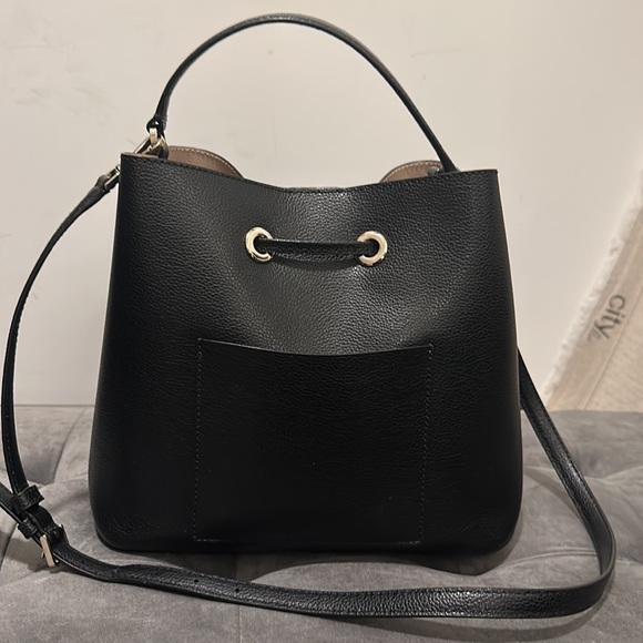 Authentic black Kate spade purse 9/10 condition - Picture 2 of 4